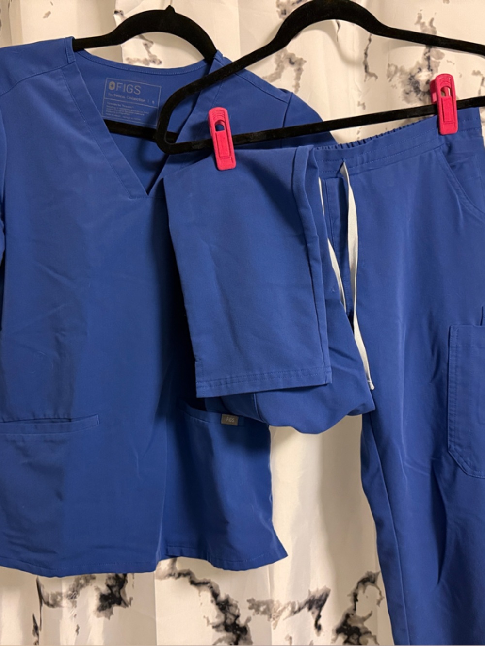 FIGS Women's Royal Blue Casma Scrub Top and 11 Pocket Yolanda Bottoms. Size S